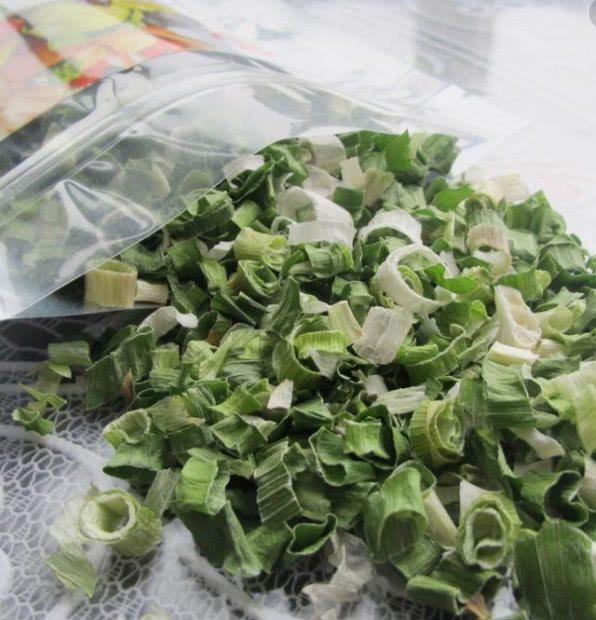 泡面4大傳言你知道多少？蔬菜包是爛菜做？牛肉粒是“豆制品”？